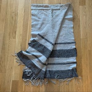 Eileen Fisher wool waffle scarf